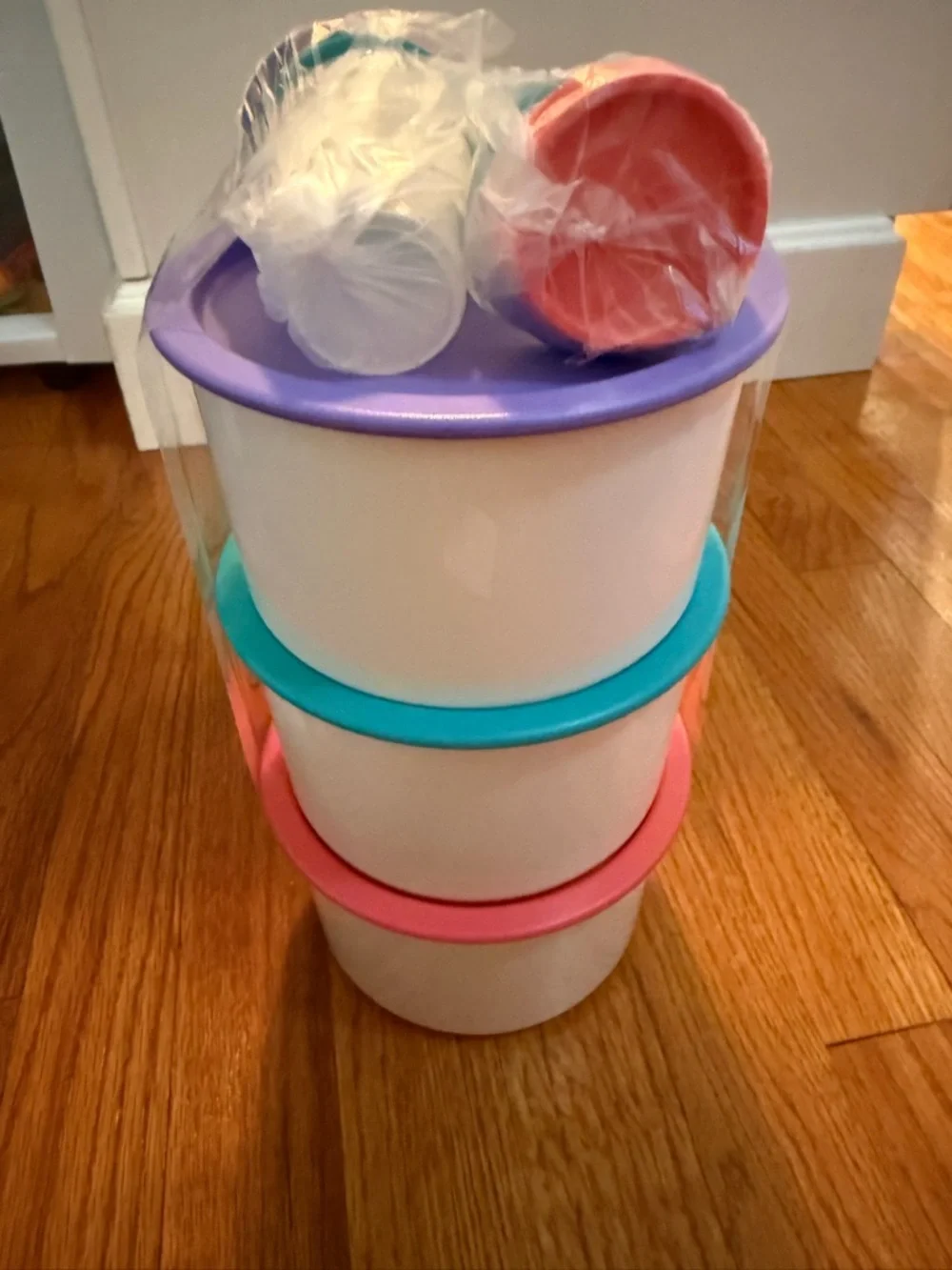 Tupperware One Touch 4Cups Junior Short B Canister 2708 Pastel 3 - plus minis!